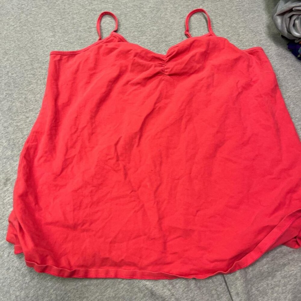 Red tank top #redtop